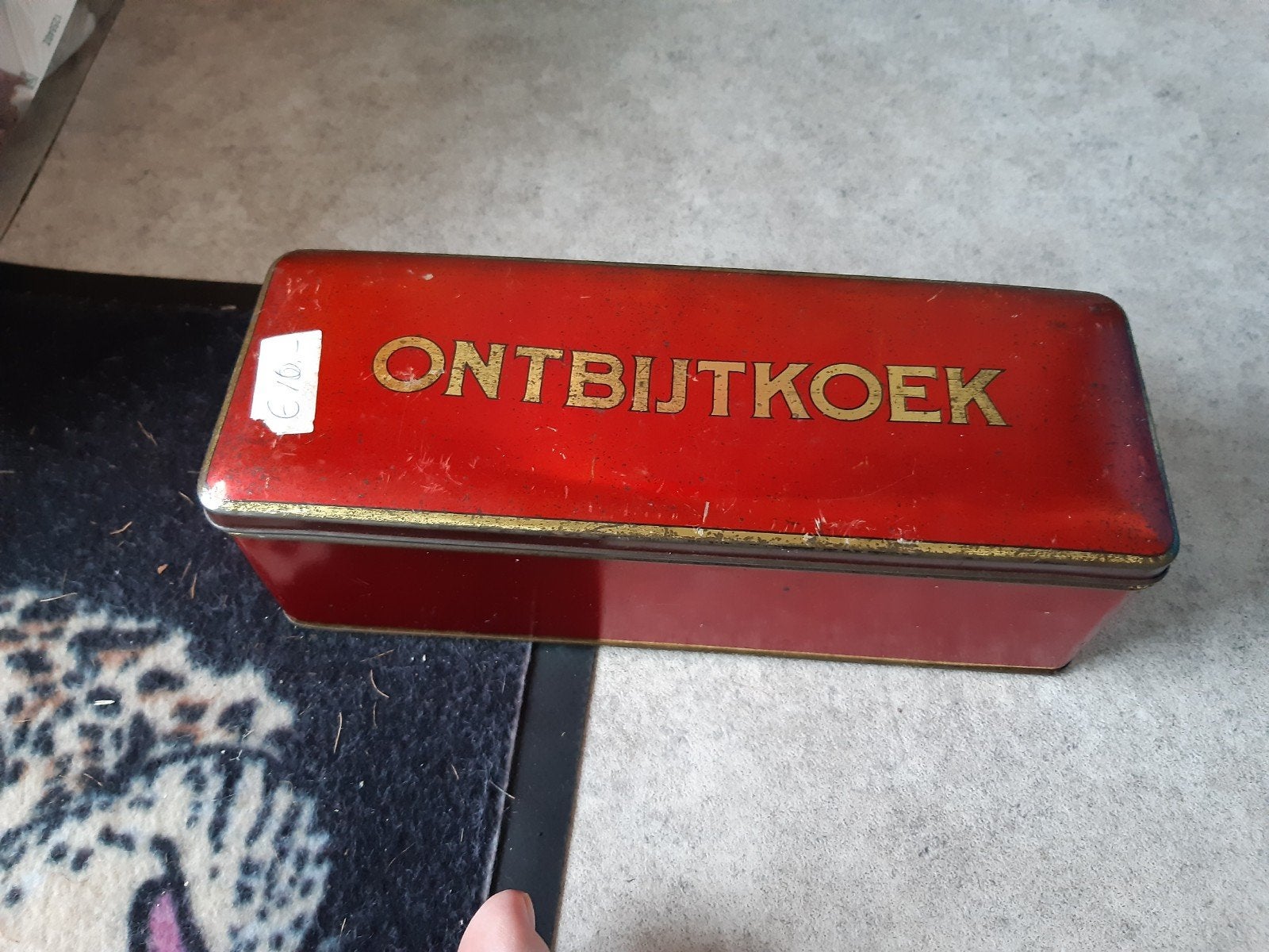 Ontbijtkoek trommel, Ophalen
