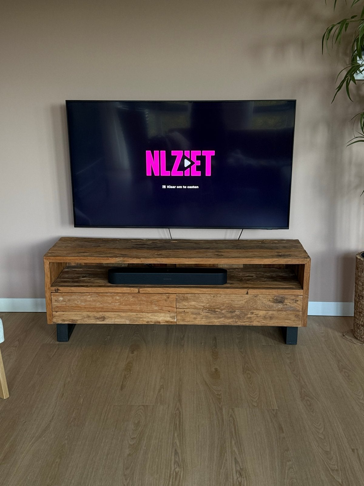 Indisch houten TV-meubel met Lades, Ophalen, 100 tot 150 cm, Teakhout, Zo goed als nieuw
