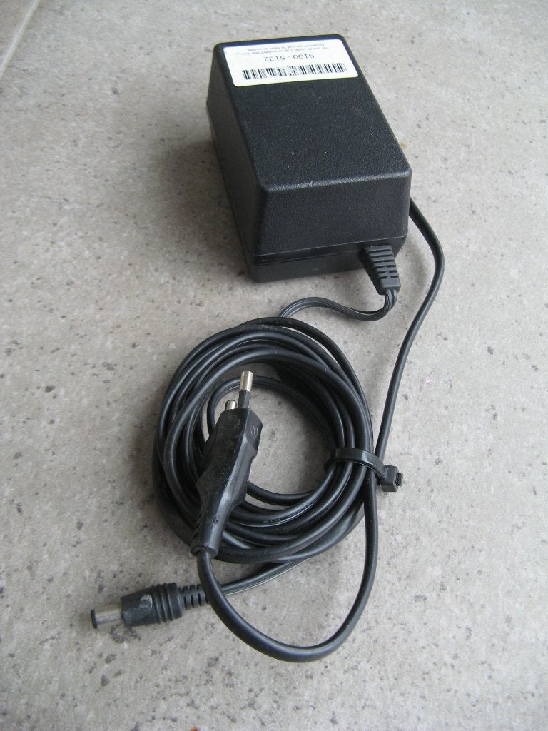 Transformator voeding 230 naar 30 Vdc 400 mA 12 VA!, Hobby en Vrije tijd, Elektronica-componenten, Ophalen of Verzenden, Zo goed als nieuw