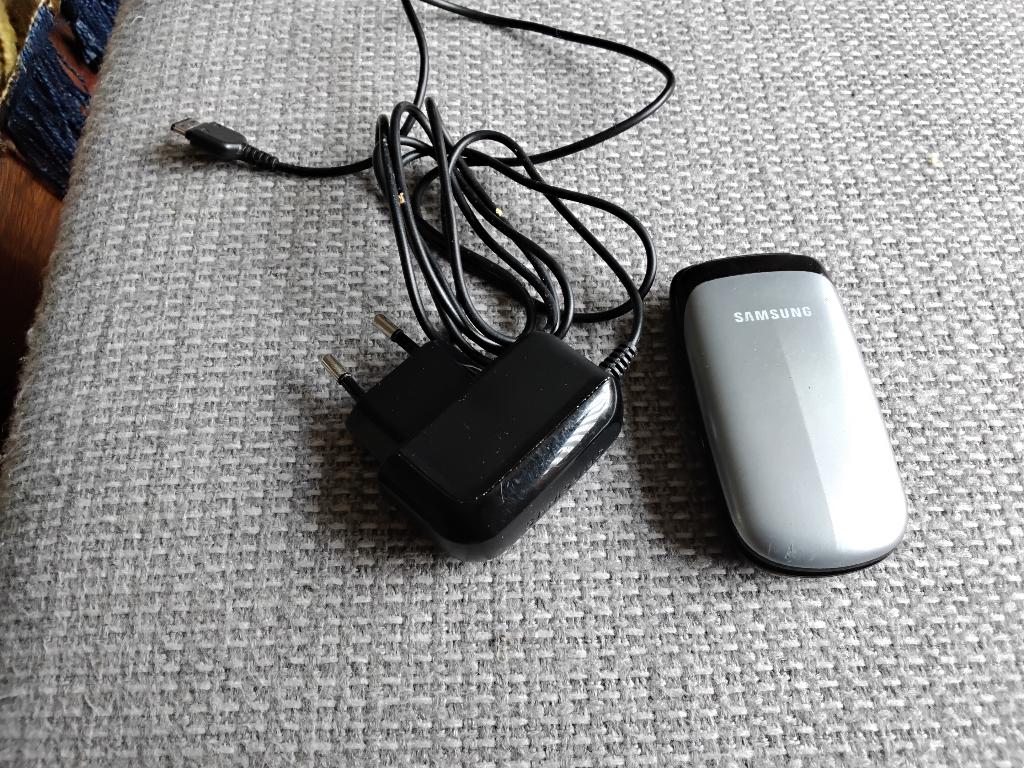 Sansung E 1150 gsm, Ophalen of Verzenden, Gebruikt, Overige merken