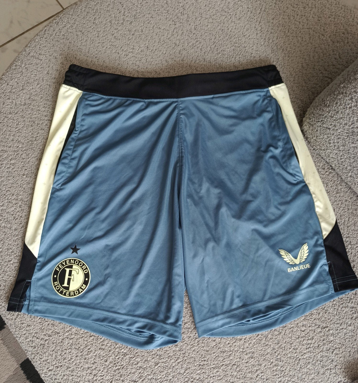 Feyenoord x Banlieue broekjes nieuw en 100% origineel, Overige typen, Nieuw, Ophalen of Verzenden, Maat 48/50 (M)
