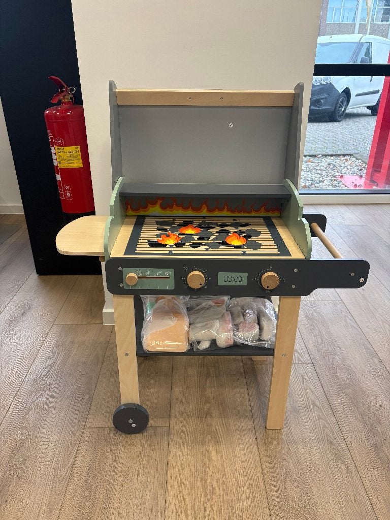 Houten Speelgoedbarbecue – BBQ Met Accessoires, Ophalen, Nieuw, Meubelstuk of Keukentje