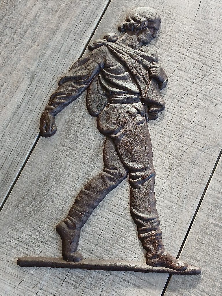 Vintage Smeedijzeren Muurplaat  De Zaaier (Johnny Appleseed), Antiek en Kunst, Ophalen of Verzenden, Brons, Wanddecoratie, 20 - 50 cm
