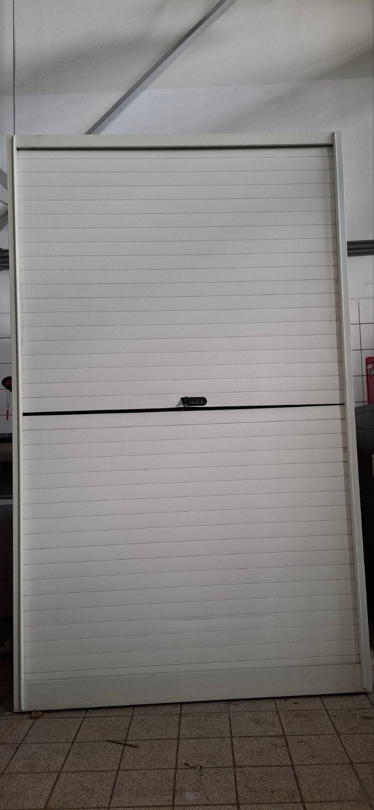 BULO roldeurkast/ garagekast/ schuurkast, Gebruikt, Metaal, 150 tot 200 cm, 25 tot 50 cm