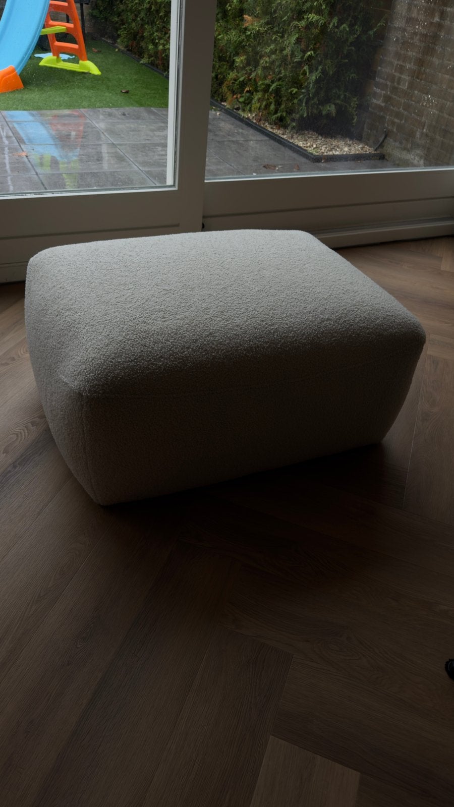 ZGAN Rechthoekige Hocker/Poef van creme teddy bouclé stof., Ophalen, Nieuw, 75 tot 100 cm, Stof