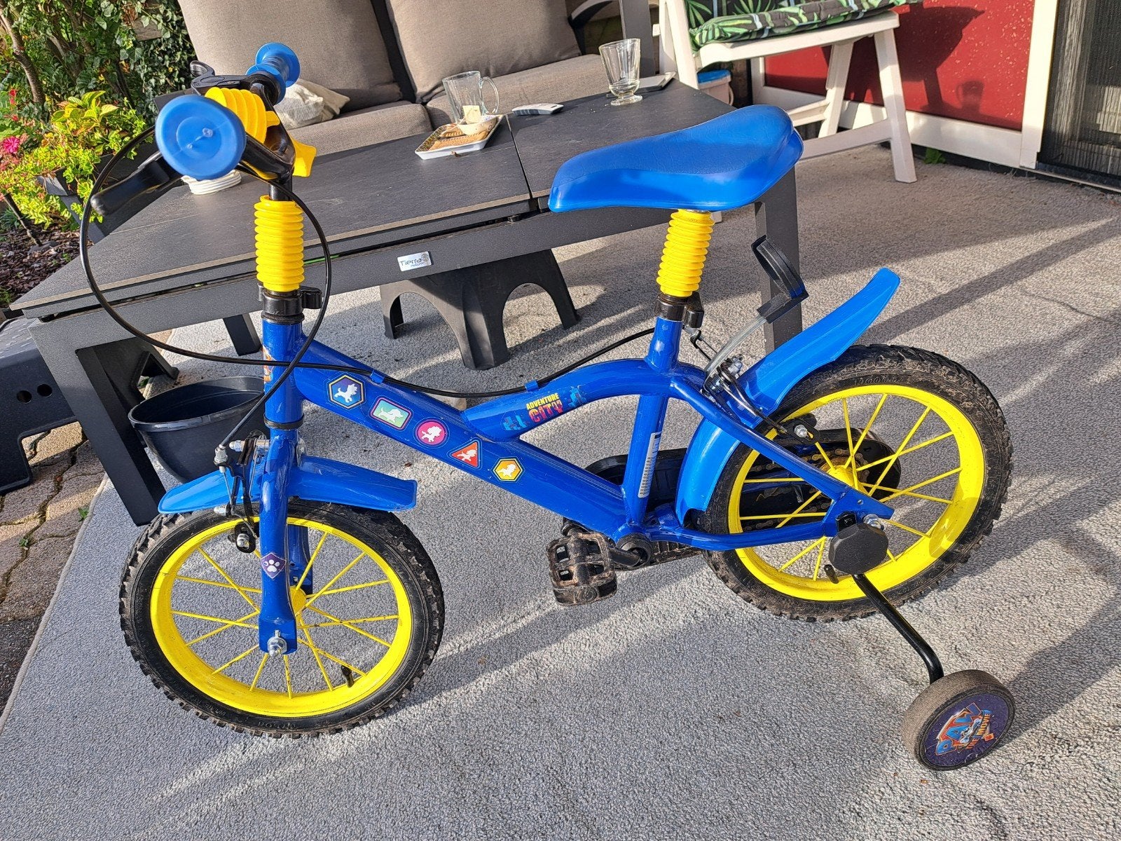 Paw Patrol kinderfiets - Blauw/Geel met zijwieltjes, Fietsen en Brommers, Ophalen, Paw Patrol, Zijwieltjes, 16 tot 20 inch