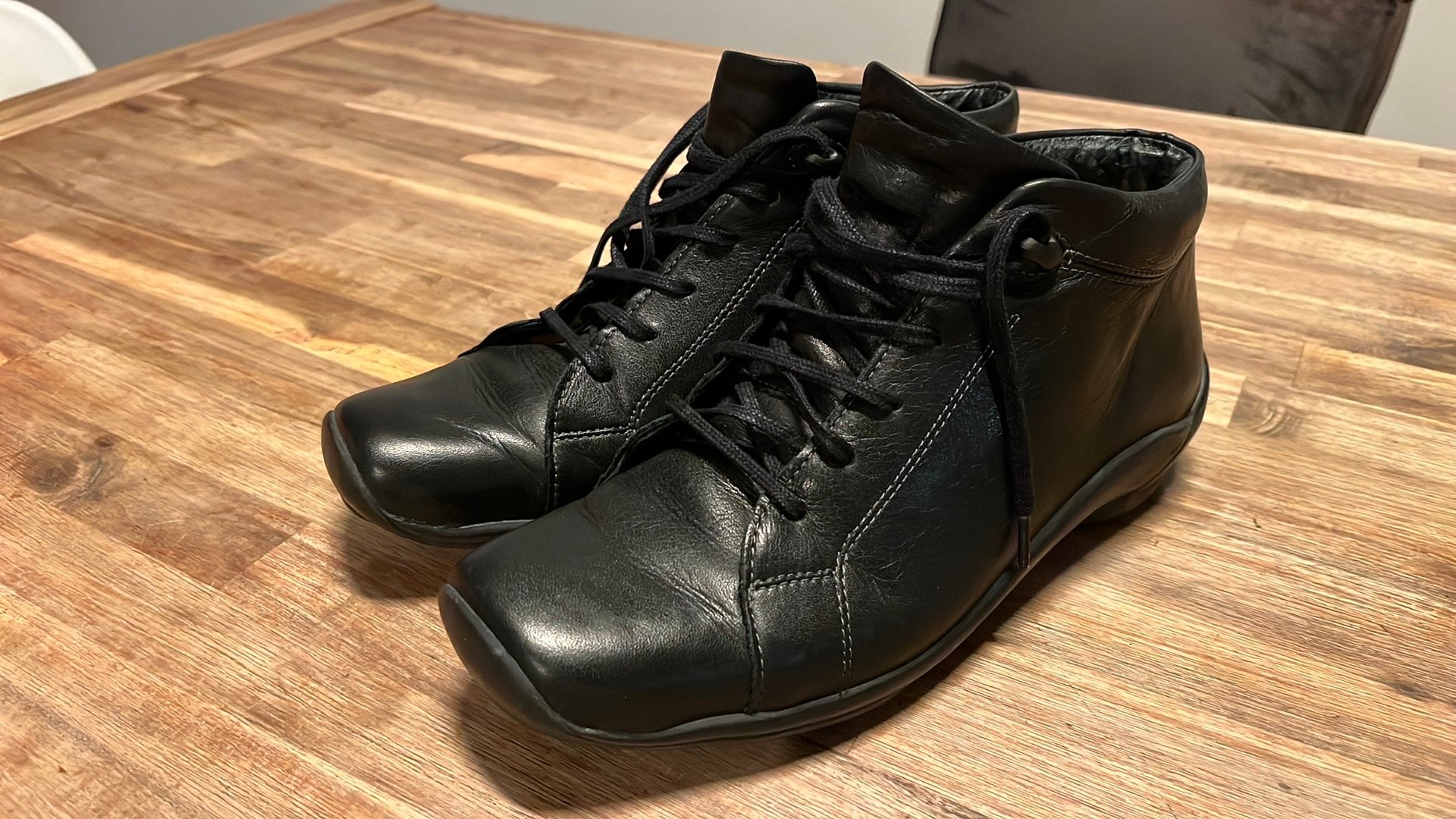 Wolky schoenen mt 40, Kleding | Dames, Zwart, Ophalen of Verzenden, Sneakers of Gympen, Zo goed als nieuw