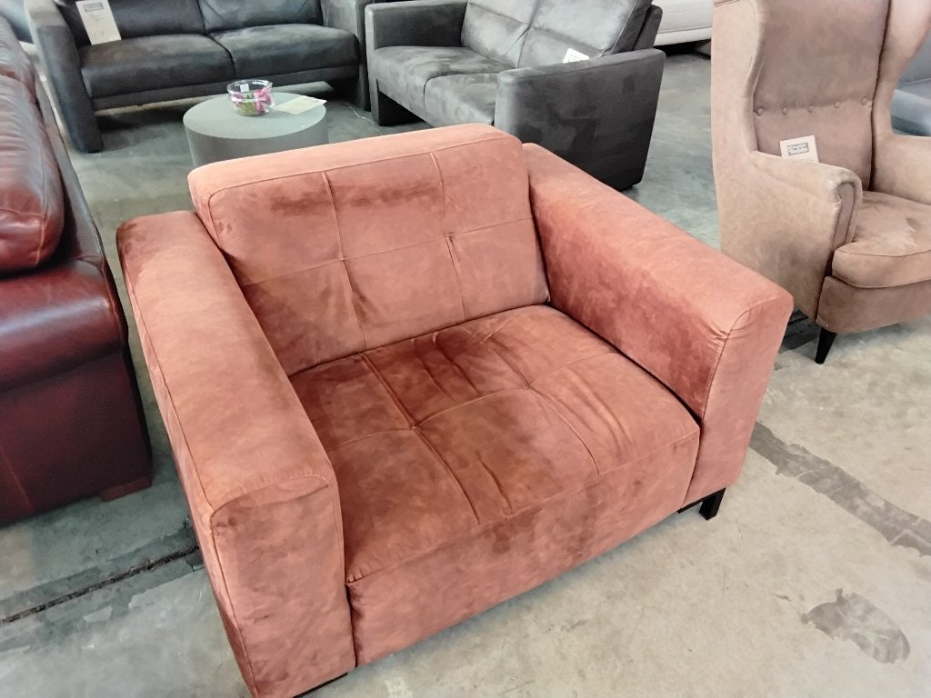 Veel (relax) stoelen/fauteuils ! Second Life Wolvega, Huis en Inrichting, Ophalen, Minder dan 75 cm, Zo goed als nieuw, 75 tot 100 cm