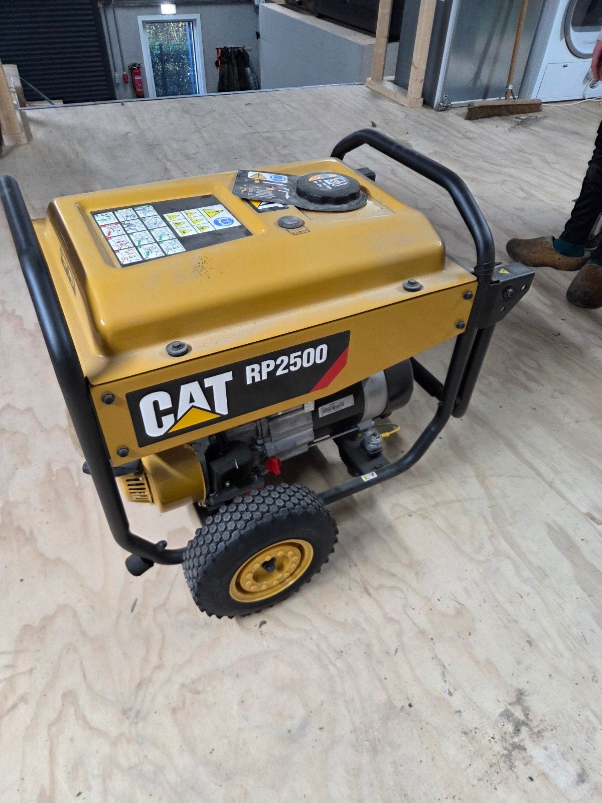 CAT RP2500 Benzine Aggregaat Nieuw, Ophalen, Gebruikt, Minder dan 5 kVA, Benzine