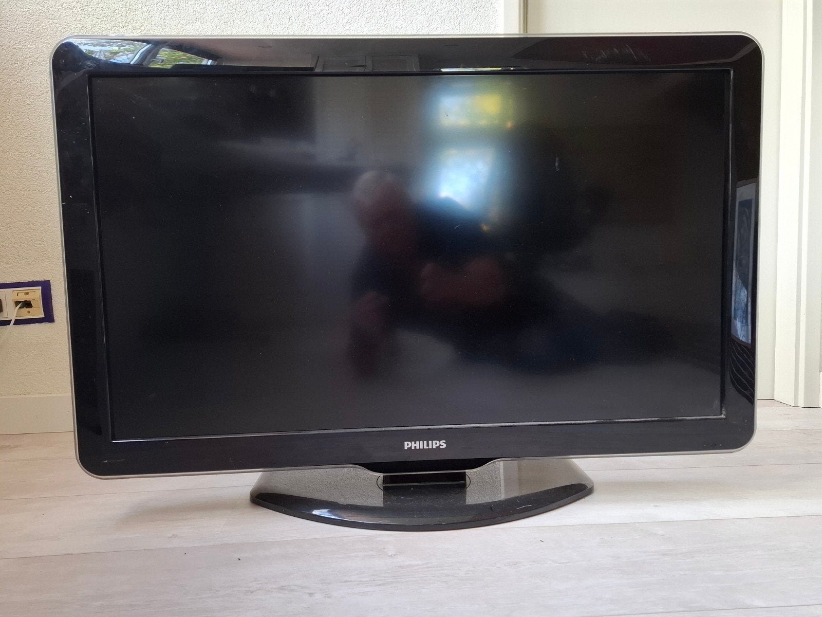 Philips 32PFL3604/12 LCD TV met afstandsbediening, Ophalen, Philips, Gebruikt, 50 Hz