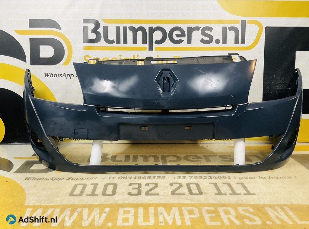 BUMPER Renault Scenic 3 2009-2012 VOORBUMPER 2-F6-11710z, Auto-onderdelen, Carrosserie en Plaatwerk, Bumper