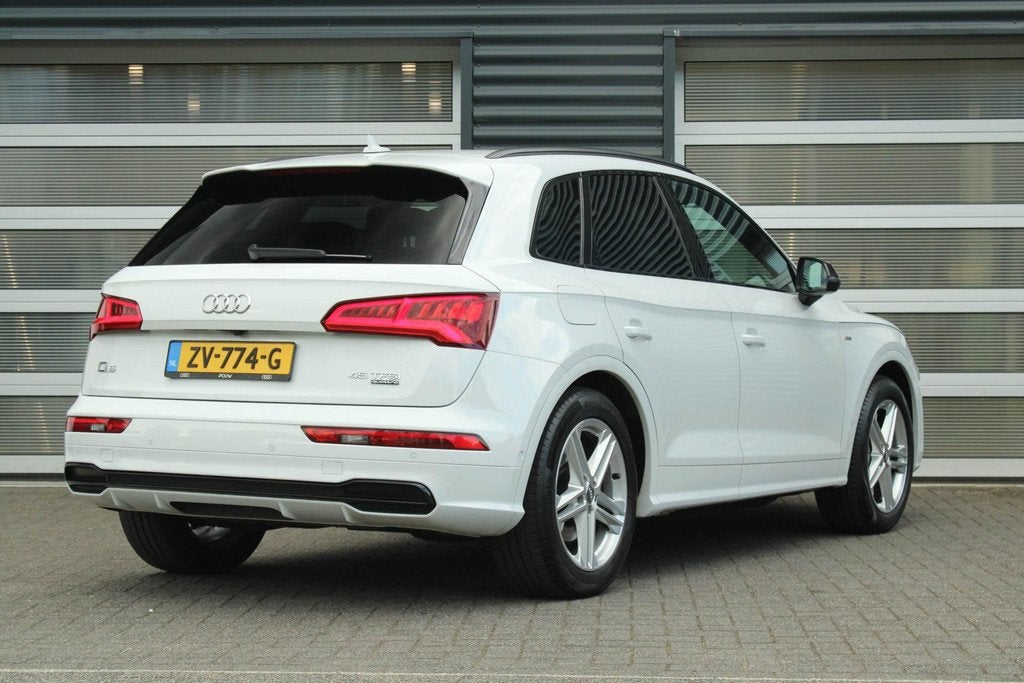 Audi Q5 45 TFSI 245pk quattro S edition | Trekhaak | Luchtve, Auto's, Audi, Automaat, 12 maanden, Gebruikt, 4 cilinders