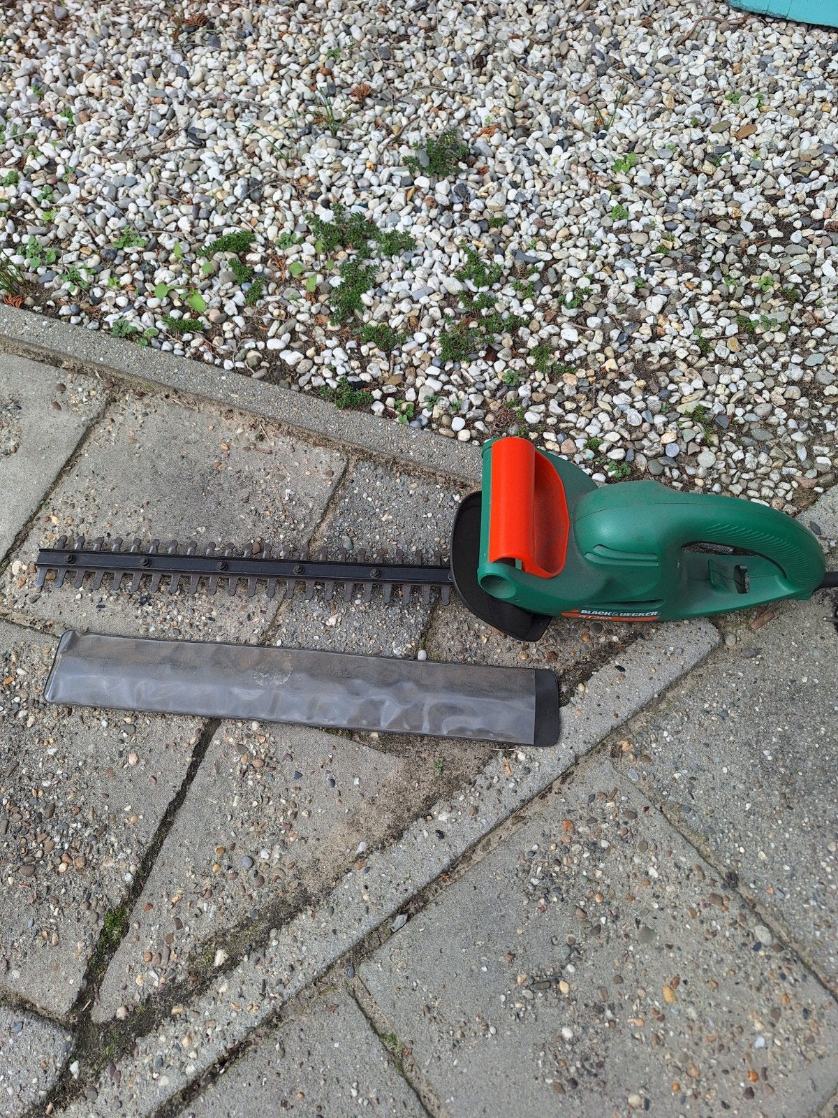 Elektrische heggenschaar - Black & Decker GT250, Ophalen of Verzenden, Gebruikt, Elektrisch, Black & Decker