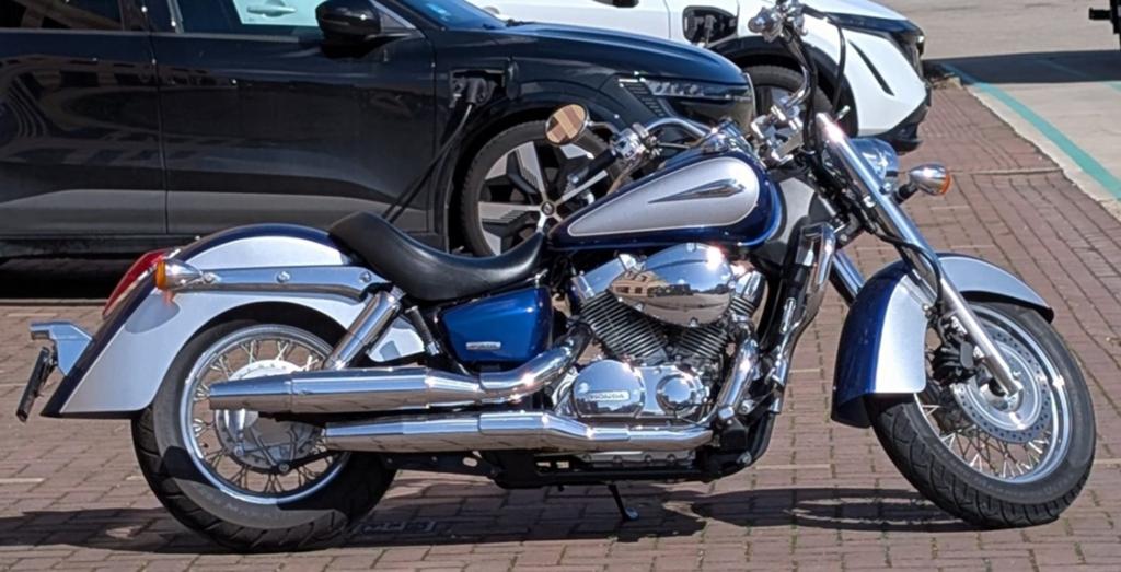 Honda Shadow 750 - Fantastische staat, Motoren, Motoren | Honda, 750 cc, 2 cilinders, LED Verlichting, Gebruikt