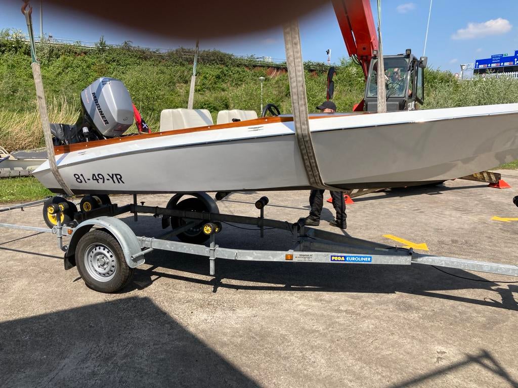 Prachtige speedboot met Mariner buitenboordmotor, Ophalen, Overige materialen, Gebruikt, 50 pk of meer