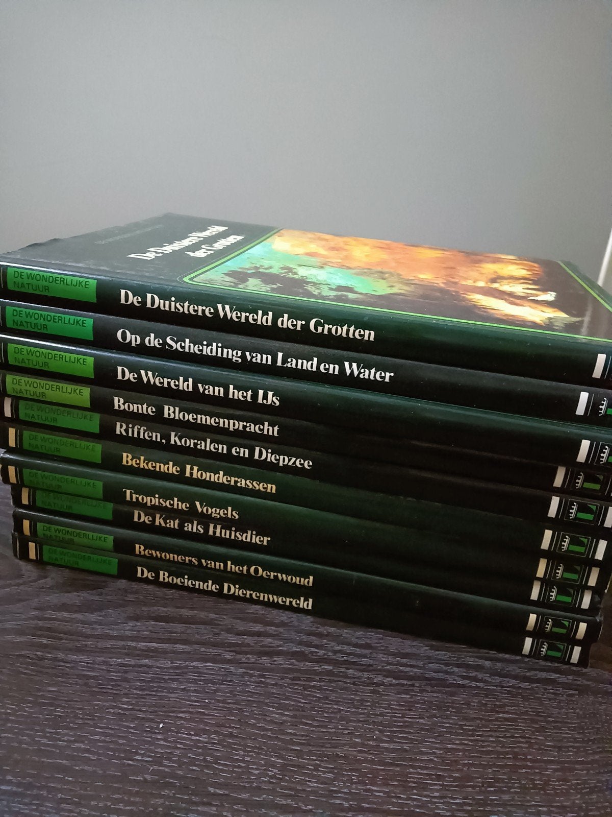 Encyclopedie 10 delen over dieren en natuur., Boeken, Encyclopedieën, Ophalen of Verzenden, Gelezen, Dieren