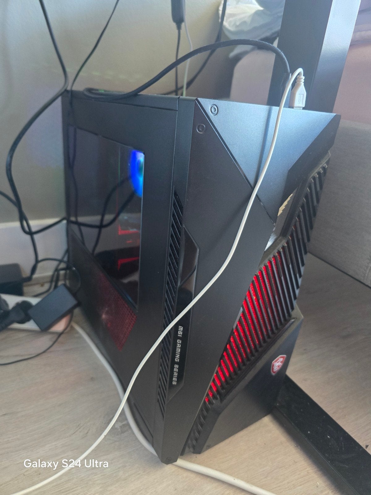 MSI Gaming PC i5-14400F RTX 4060 Ti 8 GB -16GB DDR5 1TB SSD, Computers en Software, Desktop Pc's, MSI, Ophalen of Verzenden, Zo goed als nieuw