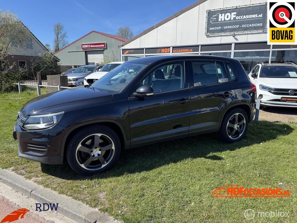 Volkswagen Tiguan 1.4 TSI Sport&Style CARPLAY/STOELVERW/TREK, Auto's, Voorwielaandrijving, Euro 5, Gebruikt, 4 cilinders