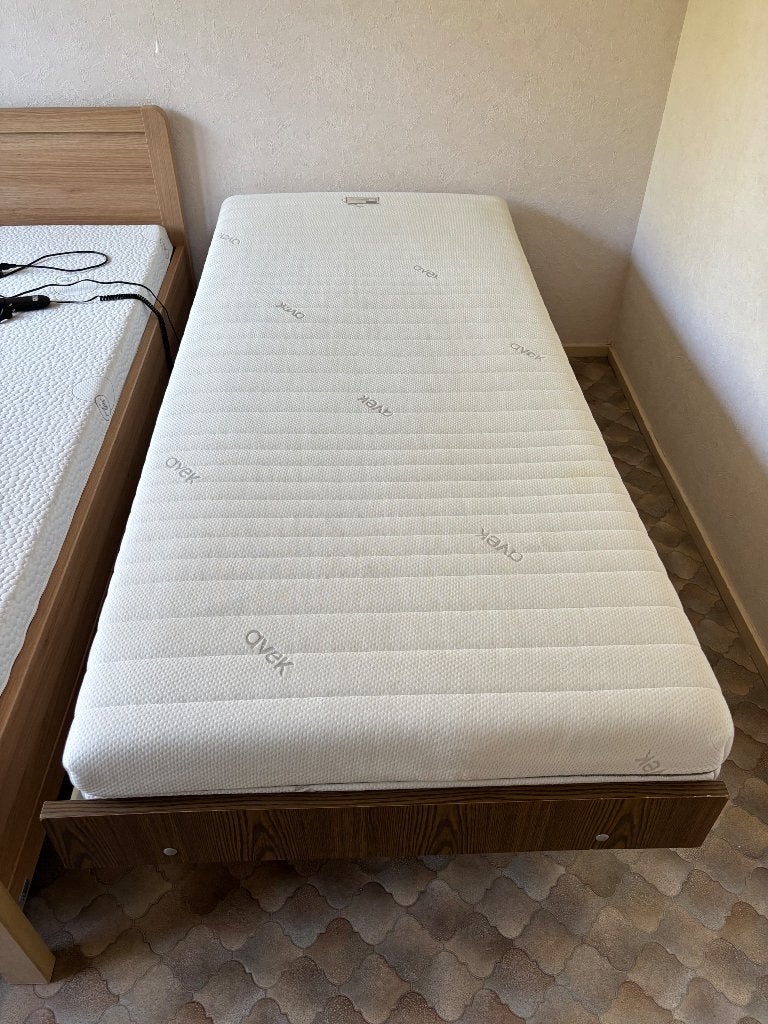 Bed, Ophalen, Gebruikt, 90 cm, Eenpersoons