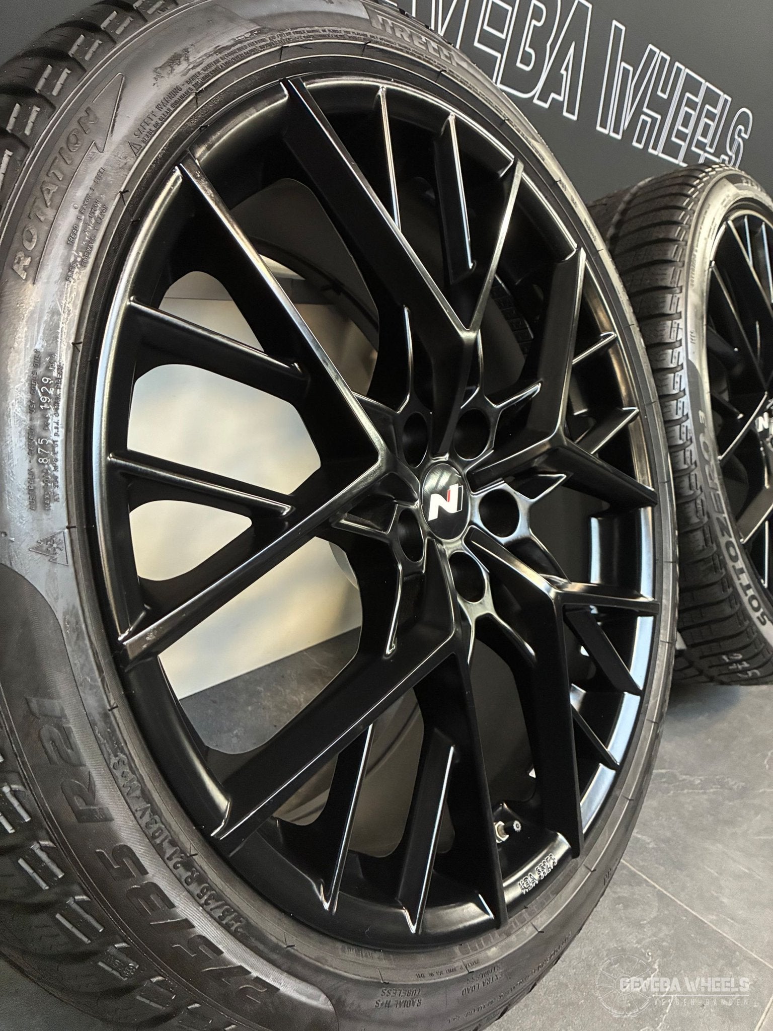 21” Hyundai Ioniq 5 N velgen + winterbanden NIEUW 5x114.3, Auto-onderdelen, Gebruikt, -, 275 mm, -