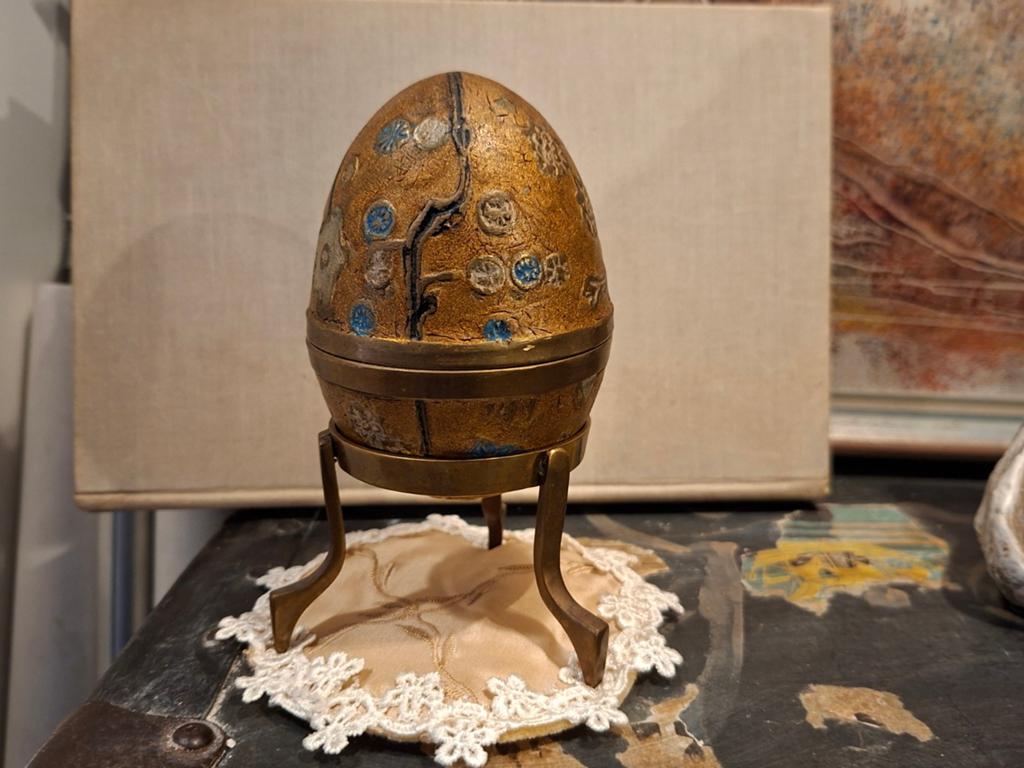 Decoratief ei op standaard - Afneembare bovenkant, Ophalen of Verzenden