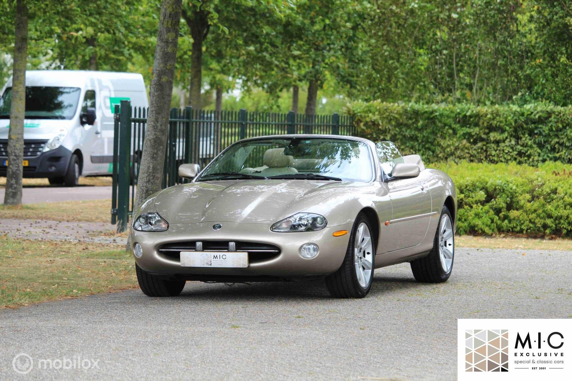 Jaguar XK8 4.2 V8 Convertible | Topstaat! | Zeldzaam fraai., Auto's, Jaguar, Achterwielaandrijving, Gebruikt, Cabriolet, 4 stoelen
