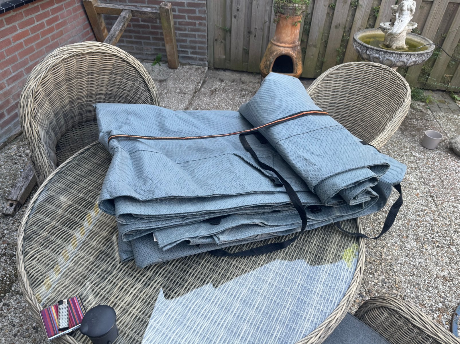 Caravanhoes, Ophalen, Zo goed als nieuw