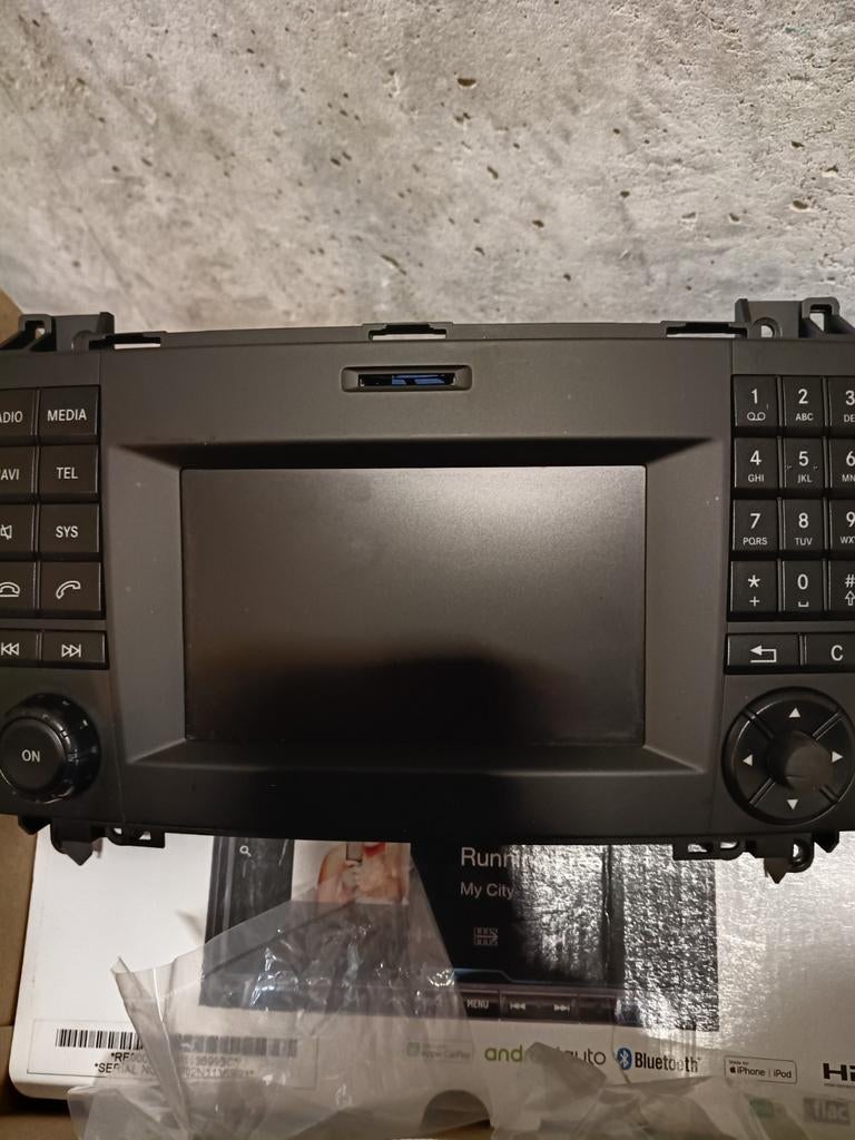 Mercedes Vito w447 radio/navigatie orgineel, Ophalen