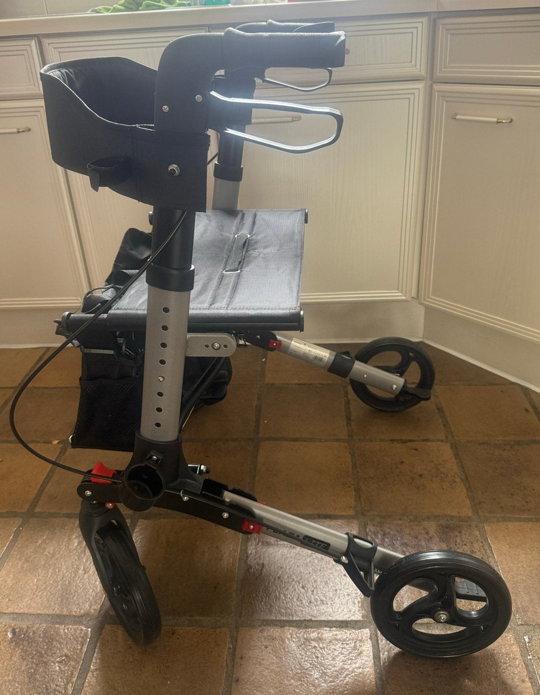 Plaza Lite - rollator - ongebruikte nieuwstaat., Ophalen, Opvouwbaar, Nieuw