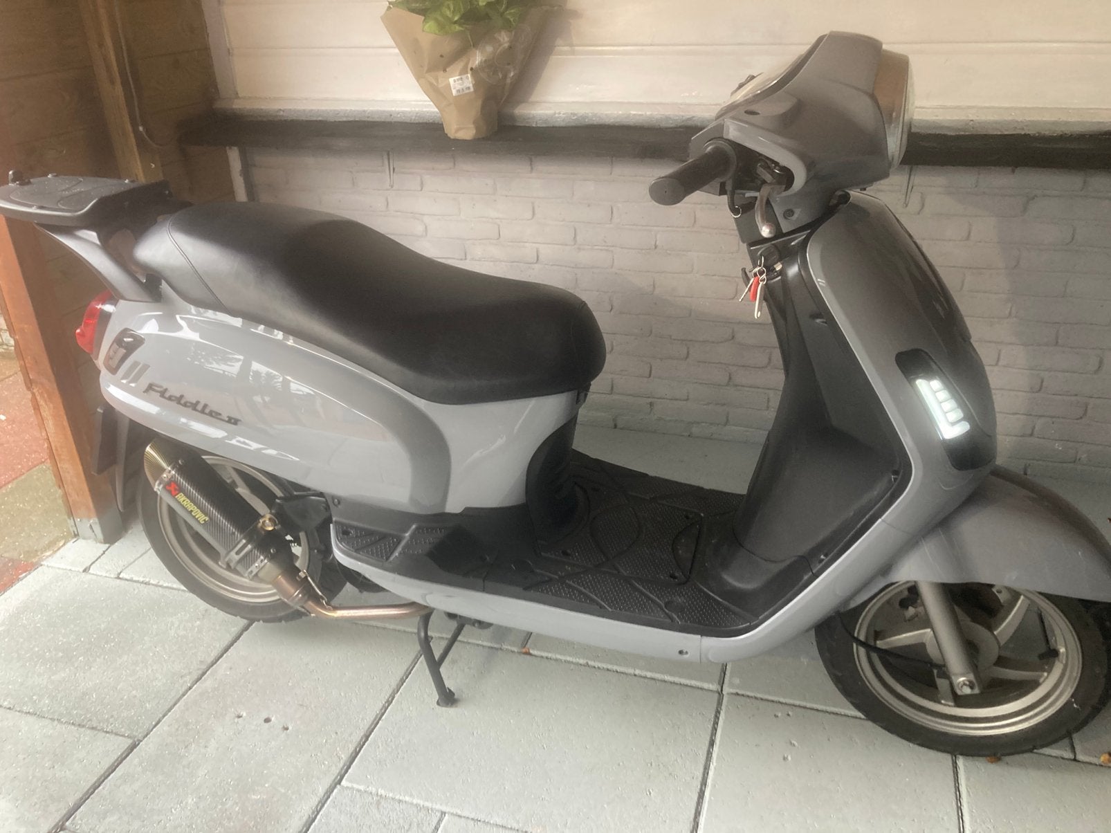 Sym Fiddle II  Motorscooter 125s - Grijs, zo goed als nieuw, Sym, Ophalen of Verzenden, Fiddle, 11 kW of minder