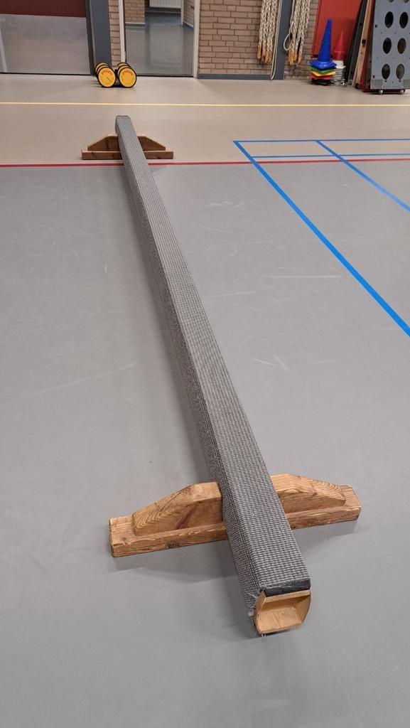 Lichtgewicht evenwichtsbalk met neopreen voor thuistraining, Sport en Fitness, Turnen, Ophalen, Gebruikt, Grijs, Materiaal