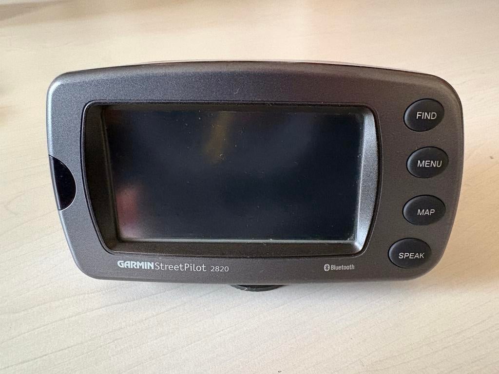 Garmin StreetPilot 2820 GPS Set – inclusief accessoires, Auto diversen, Autonavigatie, Zo goed als nieuw, Ophalen of Verzenden