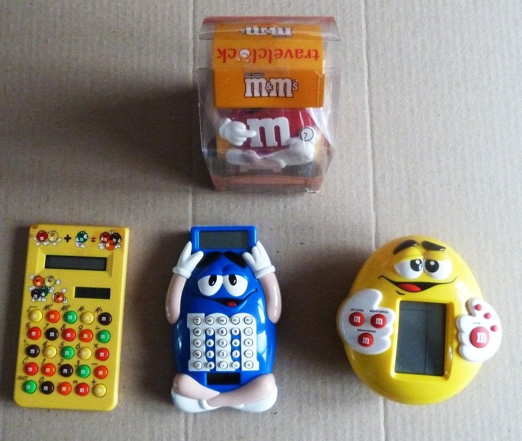 M & M Mars 4 x Rekenmachine Hand Held en reiswekker, Ophalen of Verzenden, Zo goed als nieuw, Overige typen