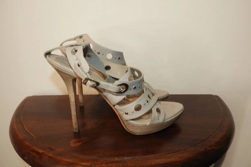 Christian Dior grijze sandalen open banden nette staat 39