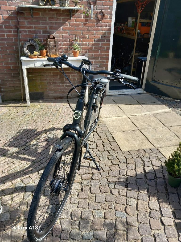 Zeer mooie stella vicenza Black FDST 28inc  722 km, Fietsen en Brommers, Elektrische fietsen, 51 tot 55 cm, Ophalen, Zo goed als nieuw