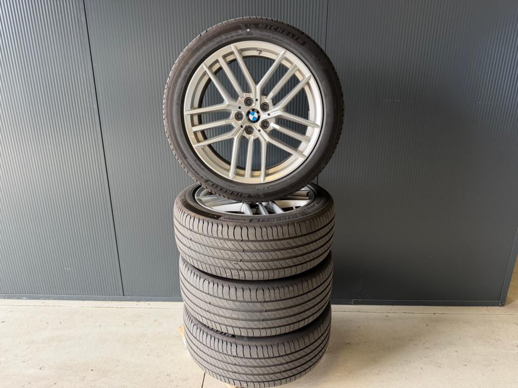 Originele BMW Style 933 velgen met Michelin banden i5 5 G60, Ophalen, BMW