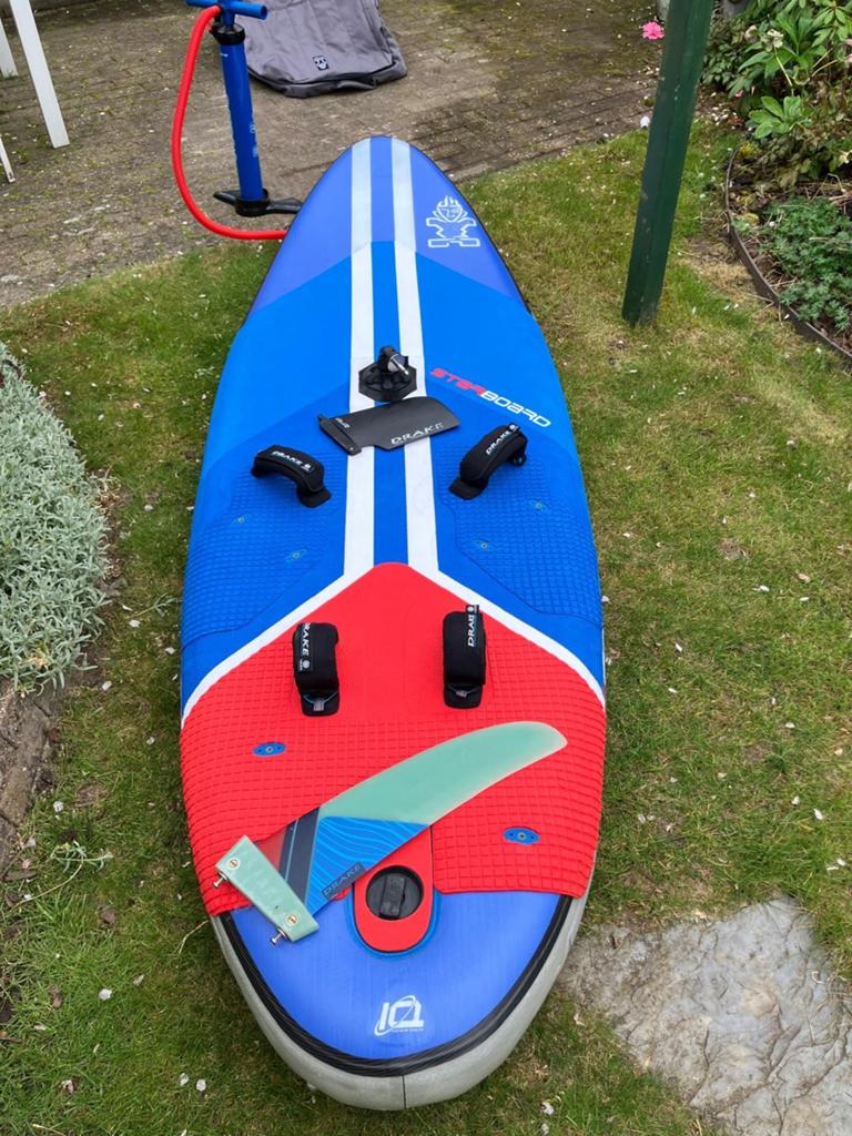Starboard airplane inflateble surfplank 242, Ophalen, Zo goed als nieuw, 250 tot 300 cm, Plank