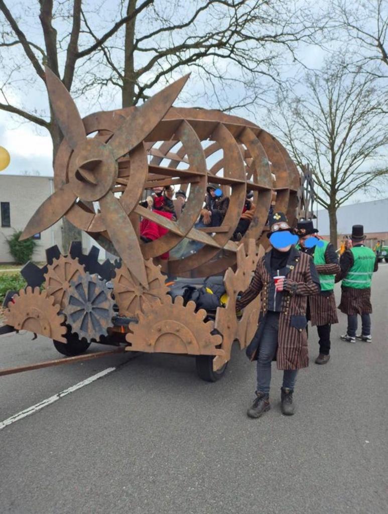 Zeppelin , feestwagen , carnvalswagen , straatversiering, Ophalen, Zo goed als nieuw, Feestartikel, Carnaval