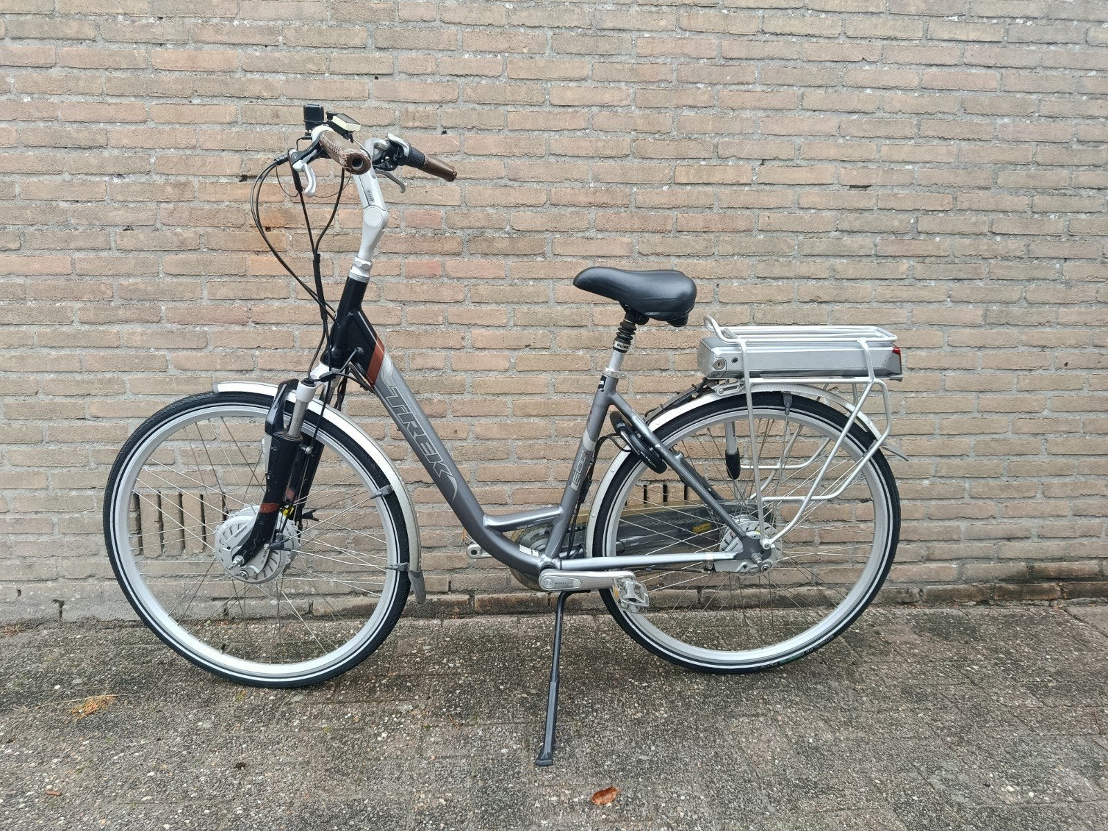 elektrische fiets trek, Fietsen en Brommers, Gebruikt, 47 tot 51 cm, 50 km per accu of meer, Ophalen