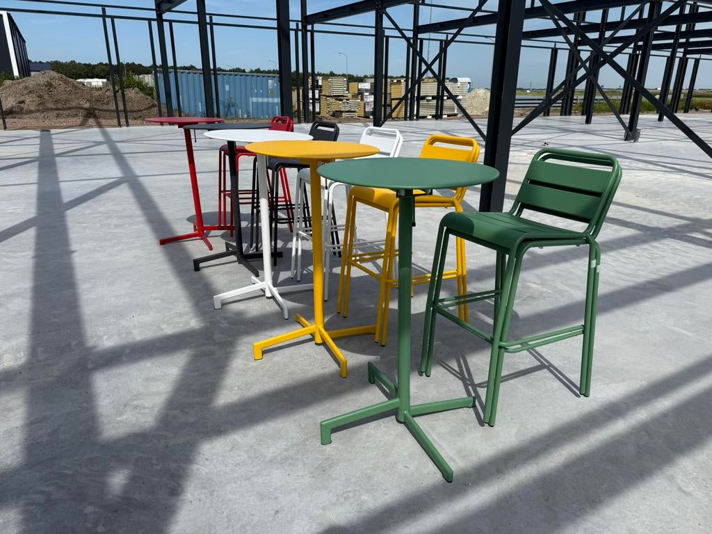 Bar / tuin sets, Huis en Inrichting, Barkrukken, Zo goed als nieuw, 60 tot 90 cm, Metaal, 5 krukken of meer, Ophalen
