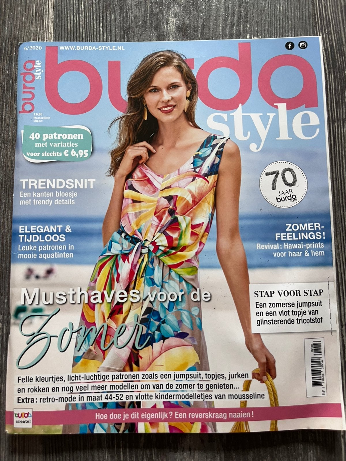 Burda style juni 2020, Hobby en Vrije tijd, Kledingpatronen, Ophalen of Verzenden, Zo goed als nieuw, Vrouw, Burda