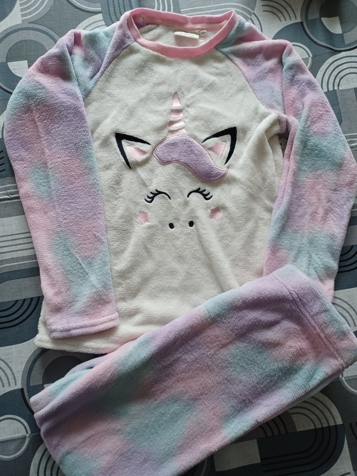 Unicorn huispak/ pyjama maat 146/152., Kinderen en Baby's, Ophalen of Verzenden, Zo goed als nieuw
