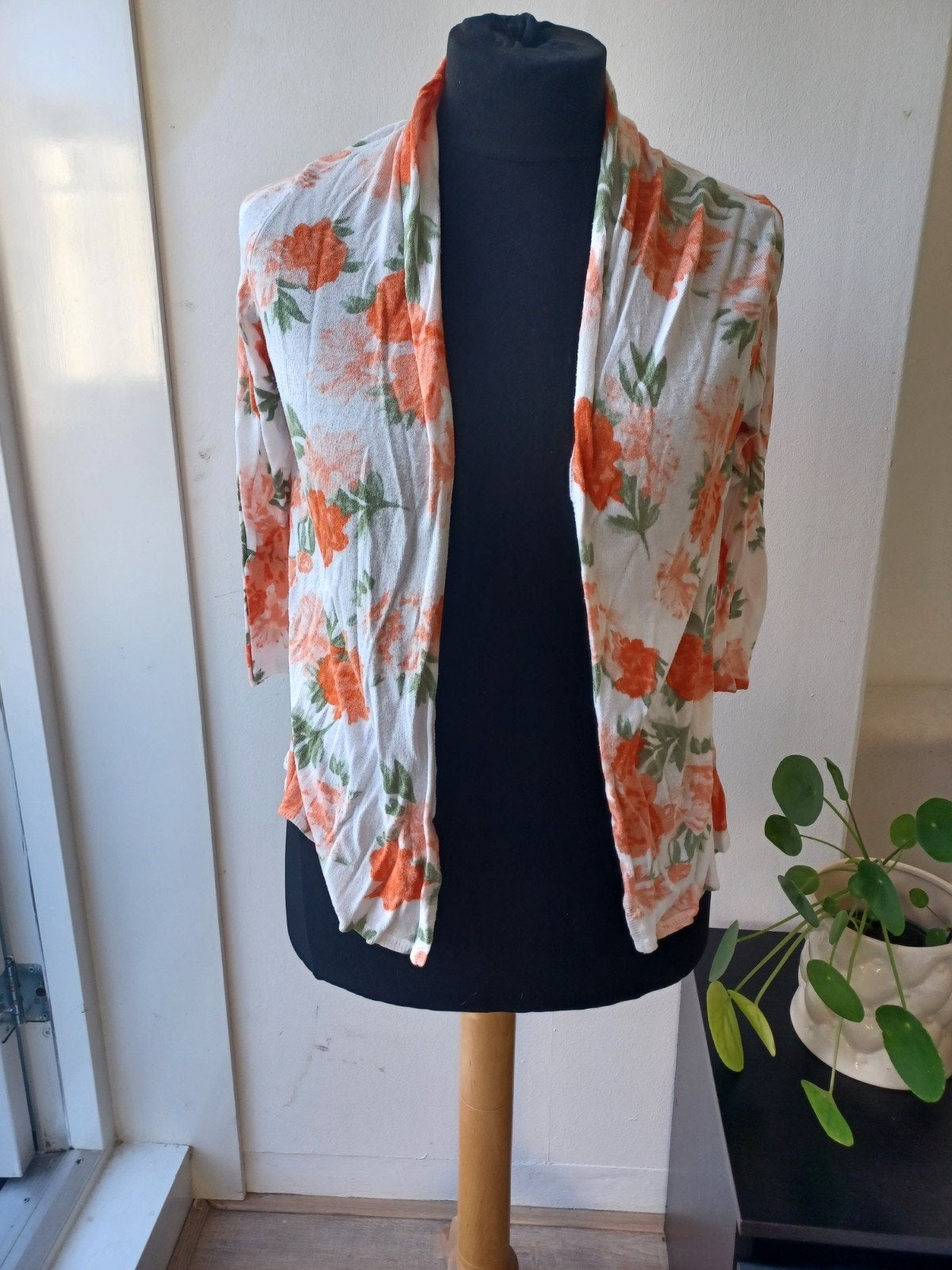 Luchtige Bloemen Kimono / Vest Maat M – Zomerse Look – €3,99, Ophalen of Verzenden, Zo goed als nieuw