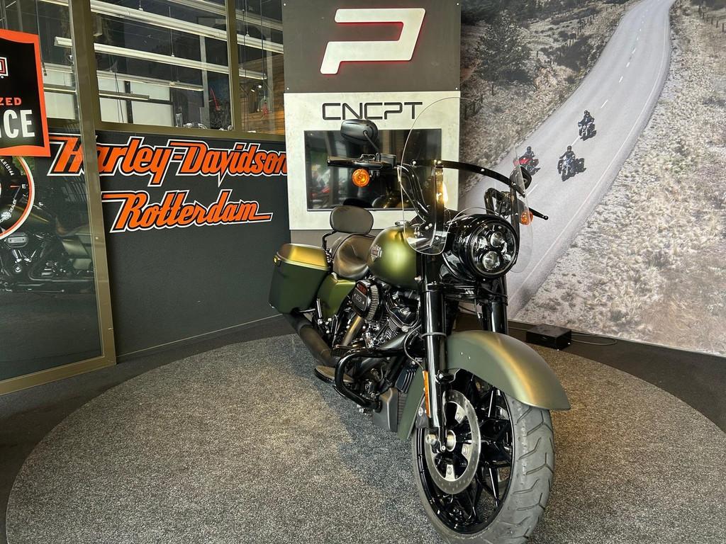 Harley-Davidson FLHRXS ROAD KING SPECIAL (bj 2022), Motoren, Motoren | Harley-Davidson, Bedrijf, Toermotor, Sales@harleydavidsonrotterdam.nl