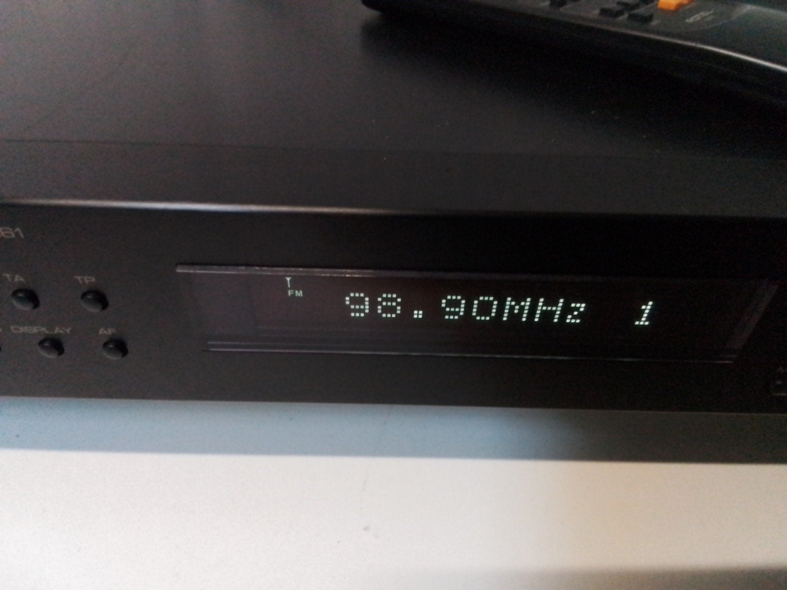 Rotel RT-961 AM/FM Stereo Tuner met afstandsbediening, Ophalen of Verzenden, Gebruikt