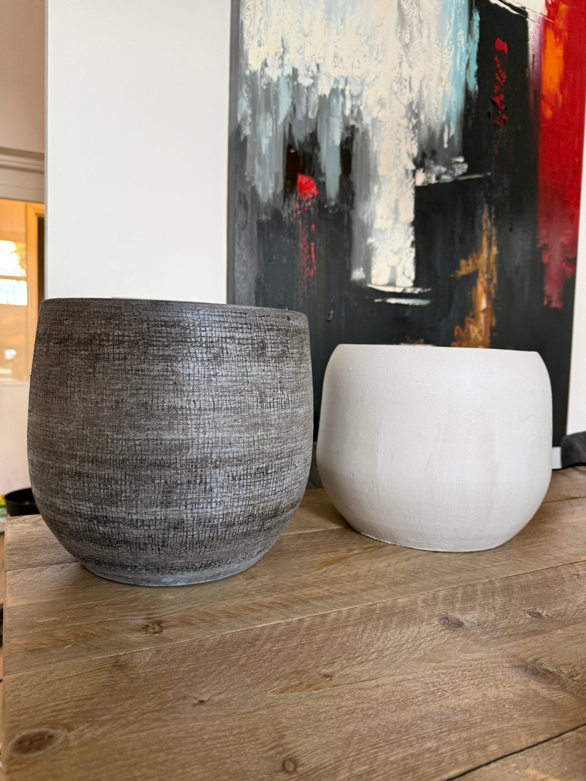 Twee grote bloempotten, Ophalen, Rond, Zo goed als nieuw, Aardewerk