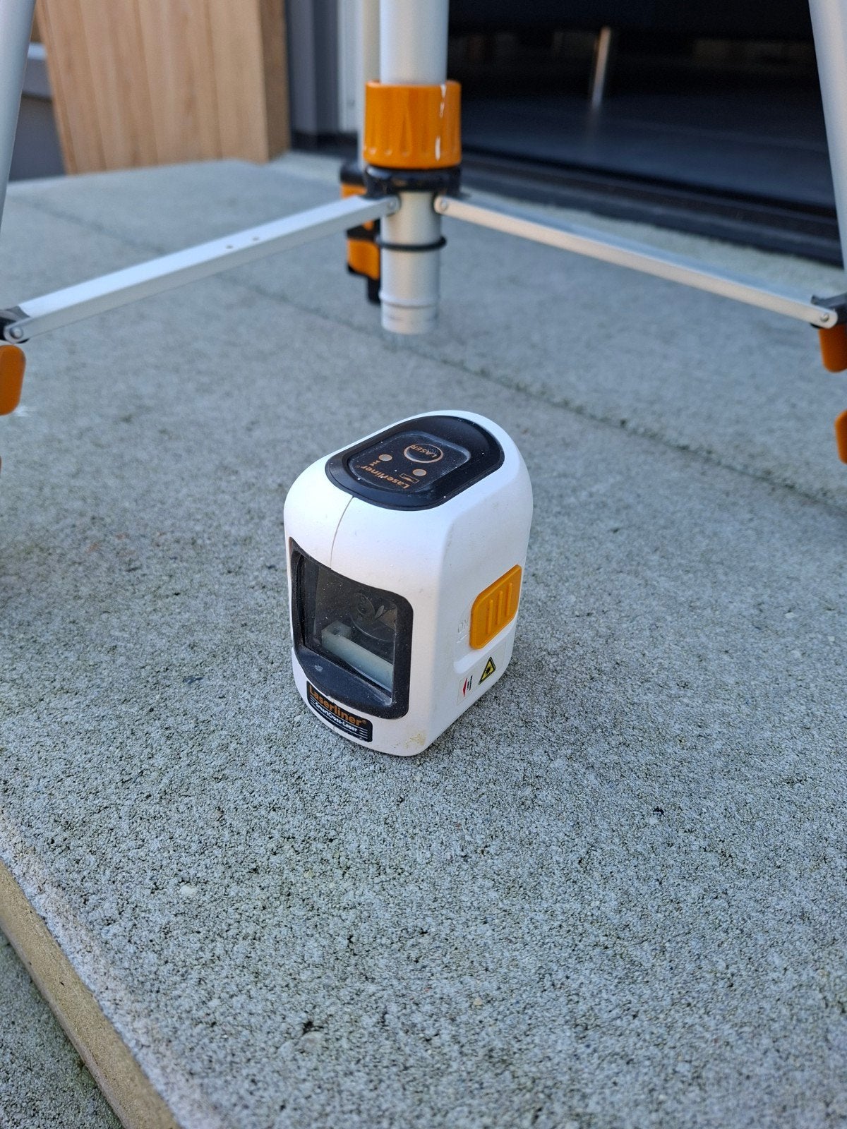 Laserliner SmartCross-Laser met statief - Gebruikt, Ophalen of Verzenden, Gebruikt, Licht