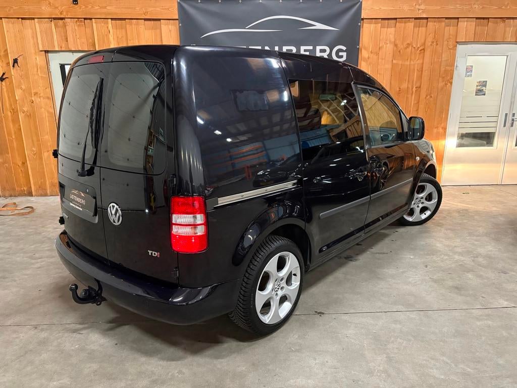 Volkswagen Caddy 1.6 TDI AUTOMAAT/LEER/CRUISE/AIRCO/AUDIO+, Auto's, Euro 5, Gebruikt, Zwart, 4 cilinders