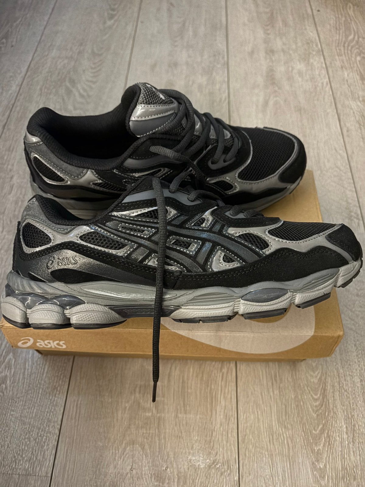 Asics, Sport en Fitness, Ophalen of Verzenden, Nieuw, Schoenen