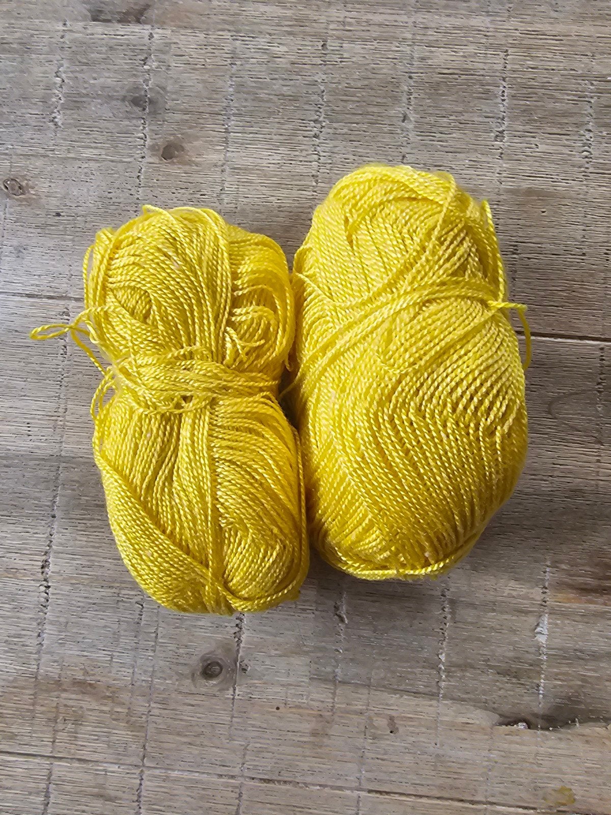 2 bollen wol, Ophalen of Verzenden, Nieuw, Breien of Haken, Wol of Garen